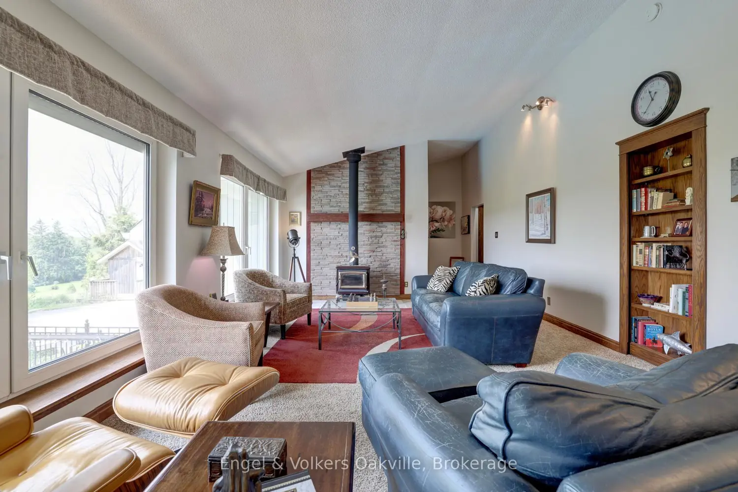 330 Mountsberg Road photo 2