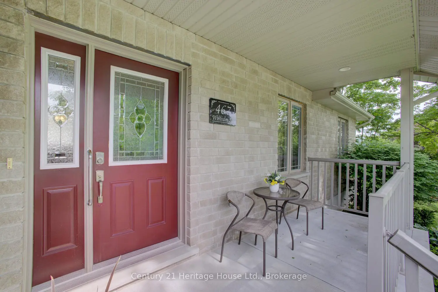 467 William Street photo 4