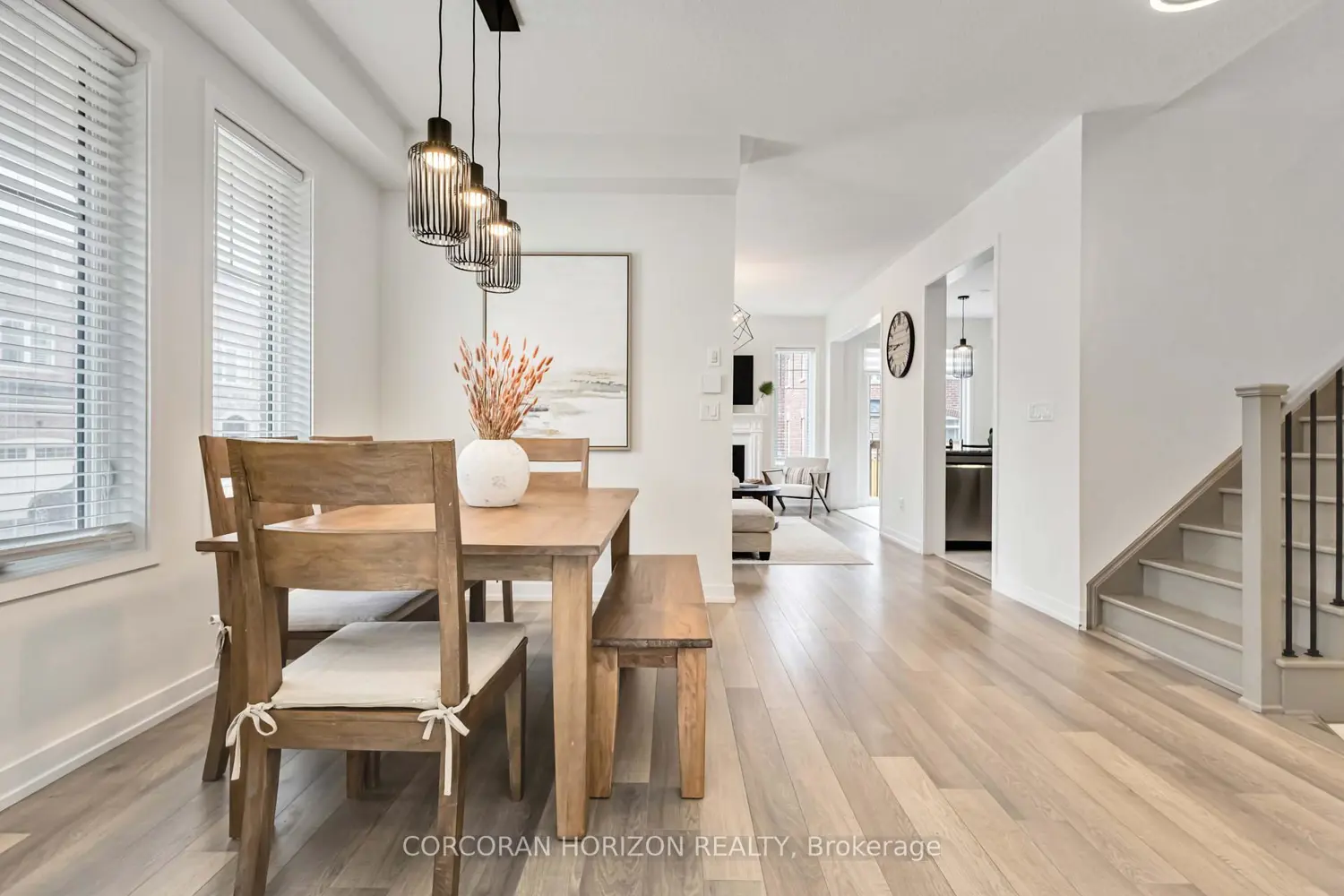 81 Dundonald Trail photo 2