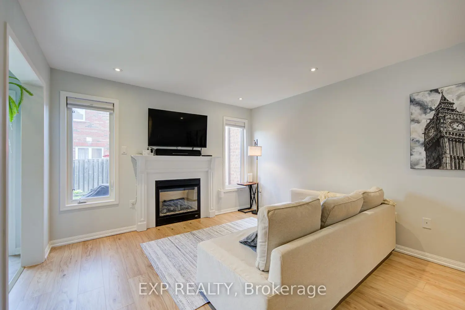 34 Kartok Avenue photo 4