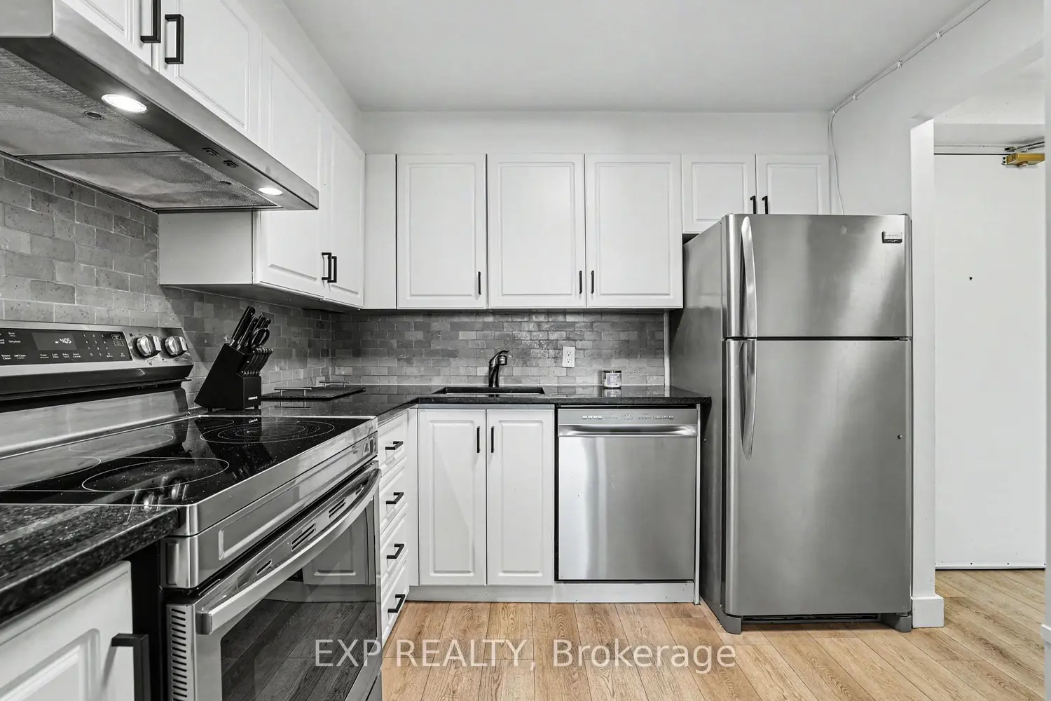 1440 Heron Road 312 photo 3