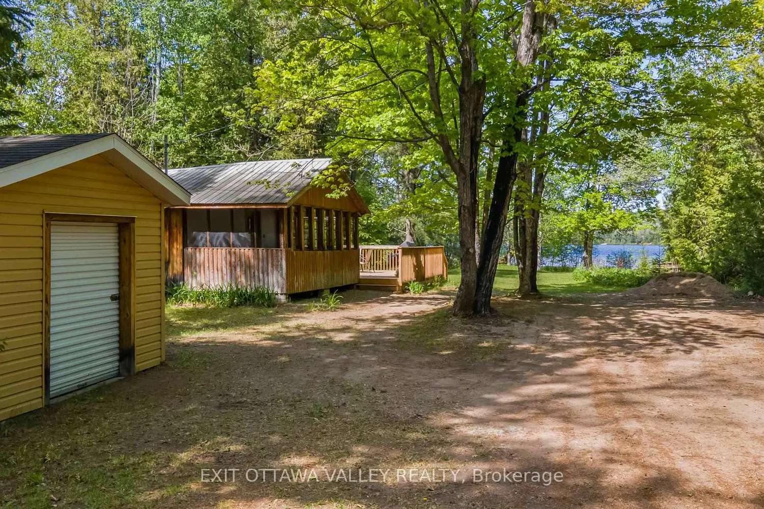 112 Arbor Vitae Road photo 4