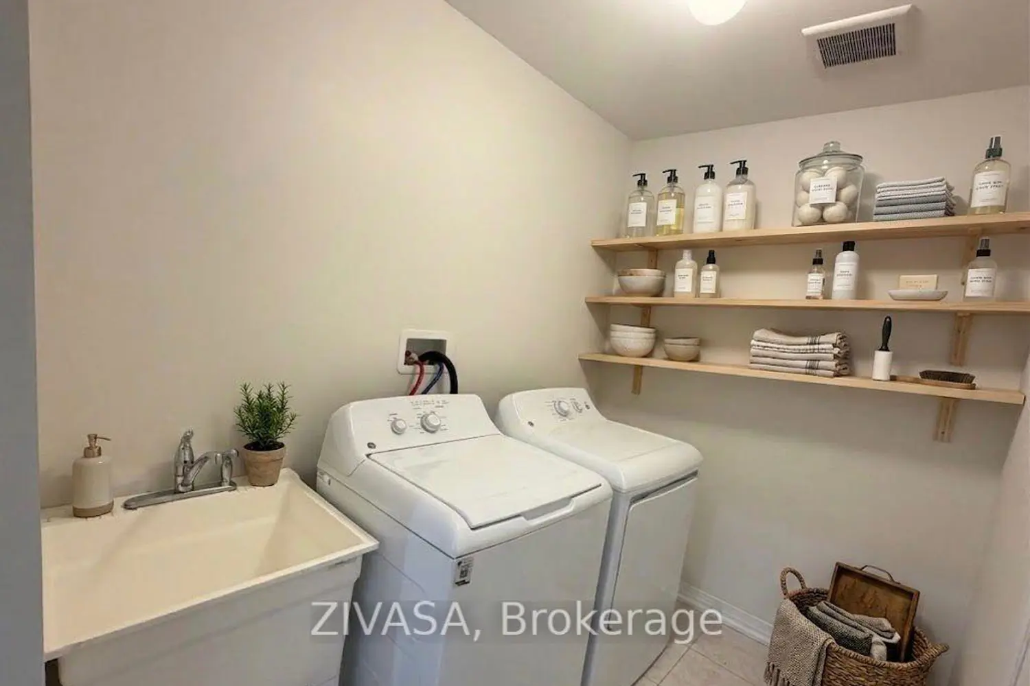 33 Ingalls Avenue photo 3