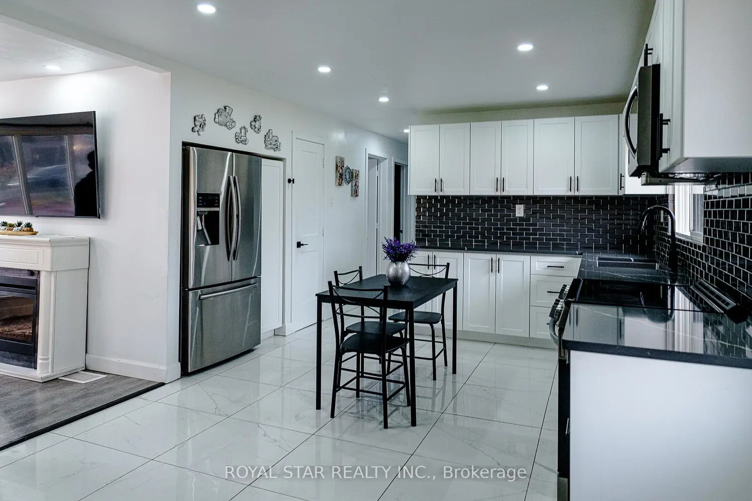 6540 Twenty Road photo 3
