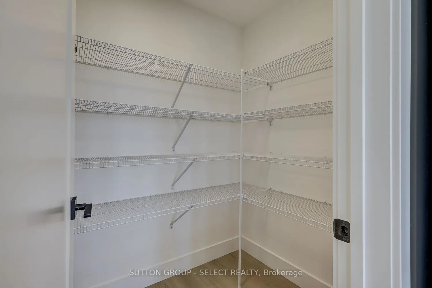 3090 Petty Road 2 photo 5