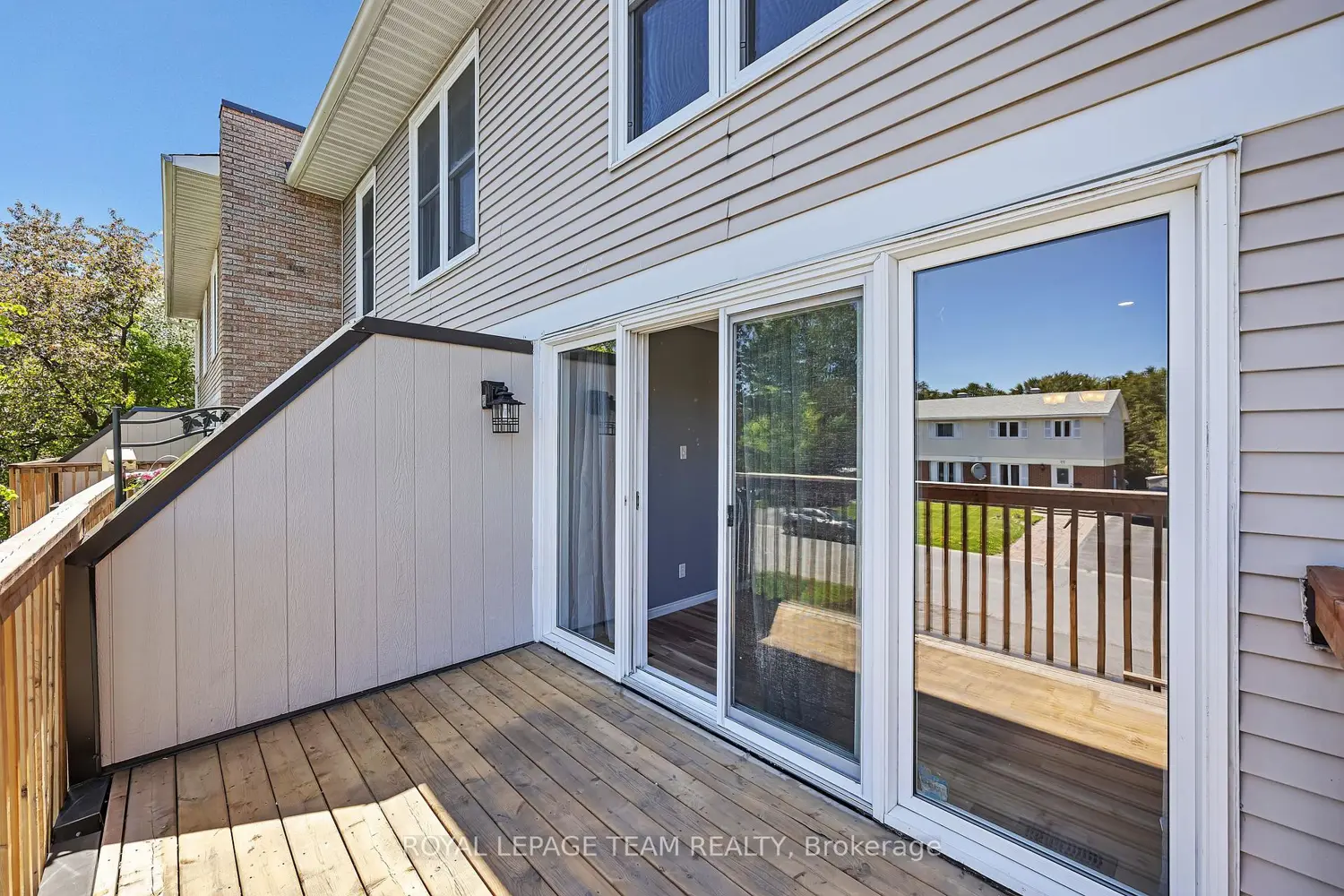 276 Dalehurst Drive C photo 4