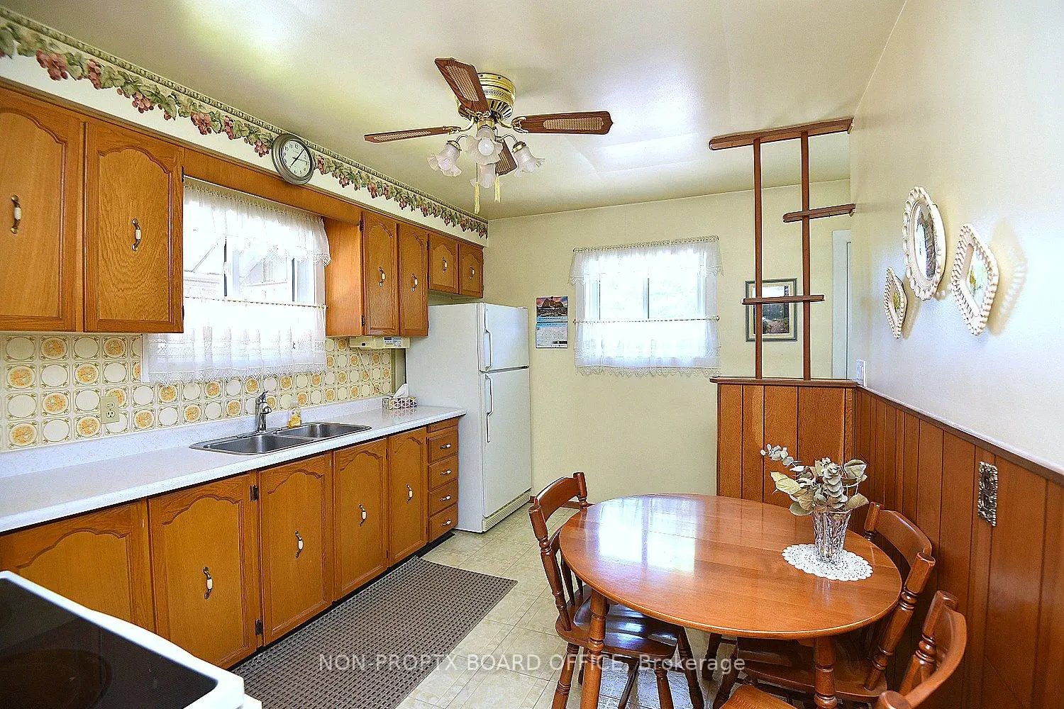 19 Gildea Street photo 3