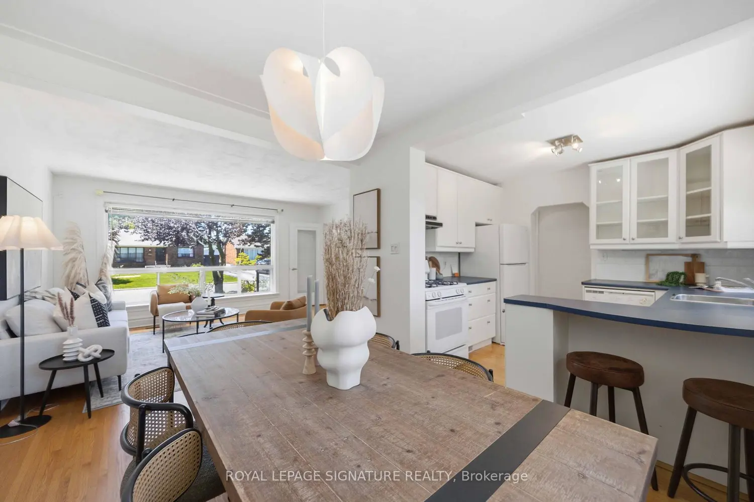 37 Ivorwood Crescent photo 5