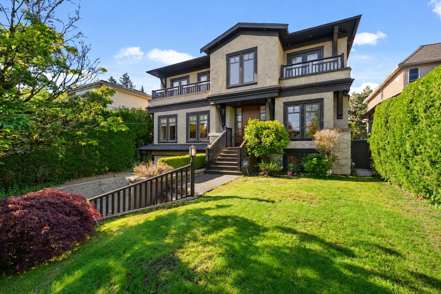 2385 49th Avenue W, Vancouver, BC, V6M 2V2