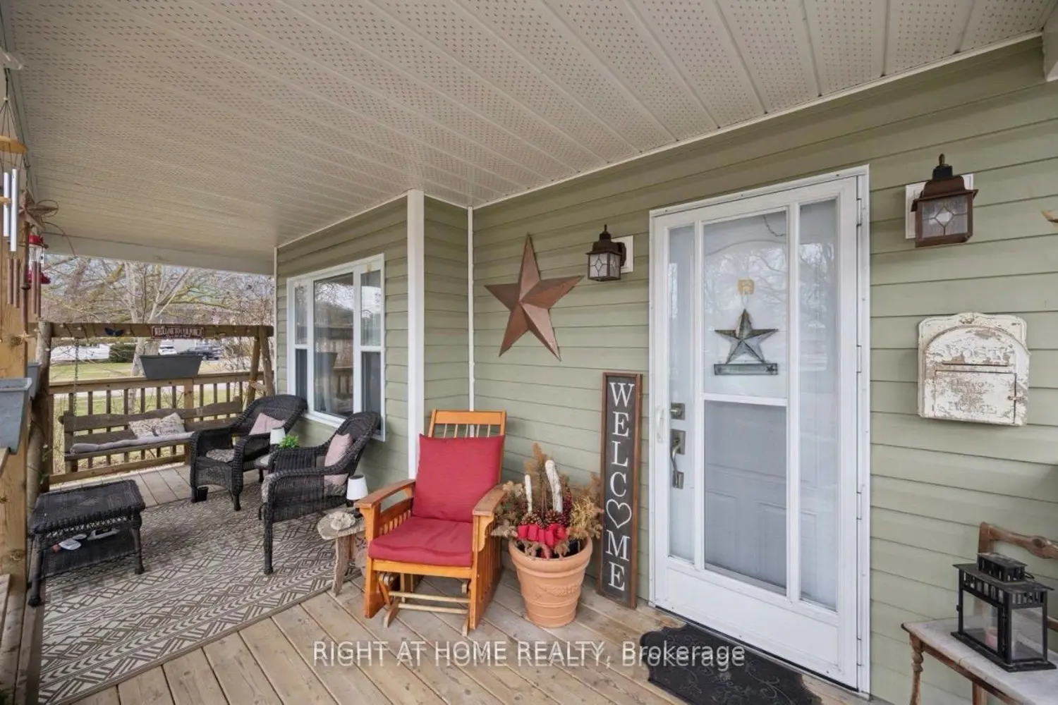 154 Admiral Road photo 2