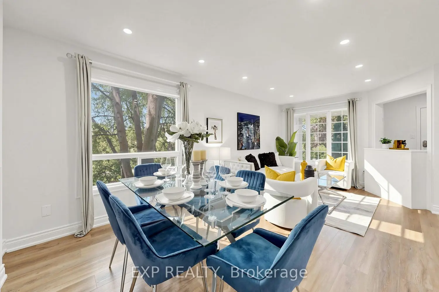 106 Smales Drive photo 3