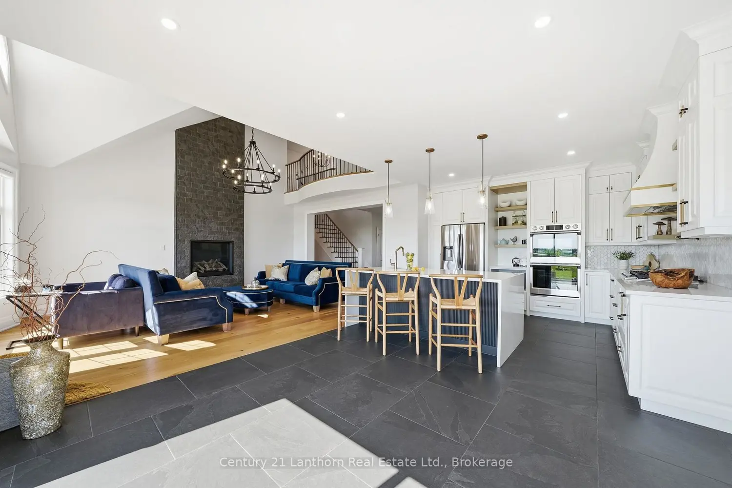 14 Wellers Way photo 4