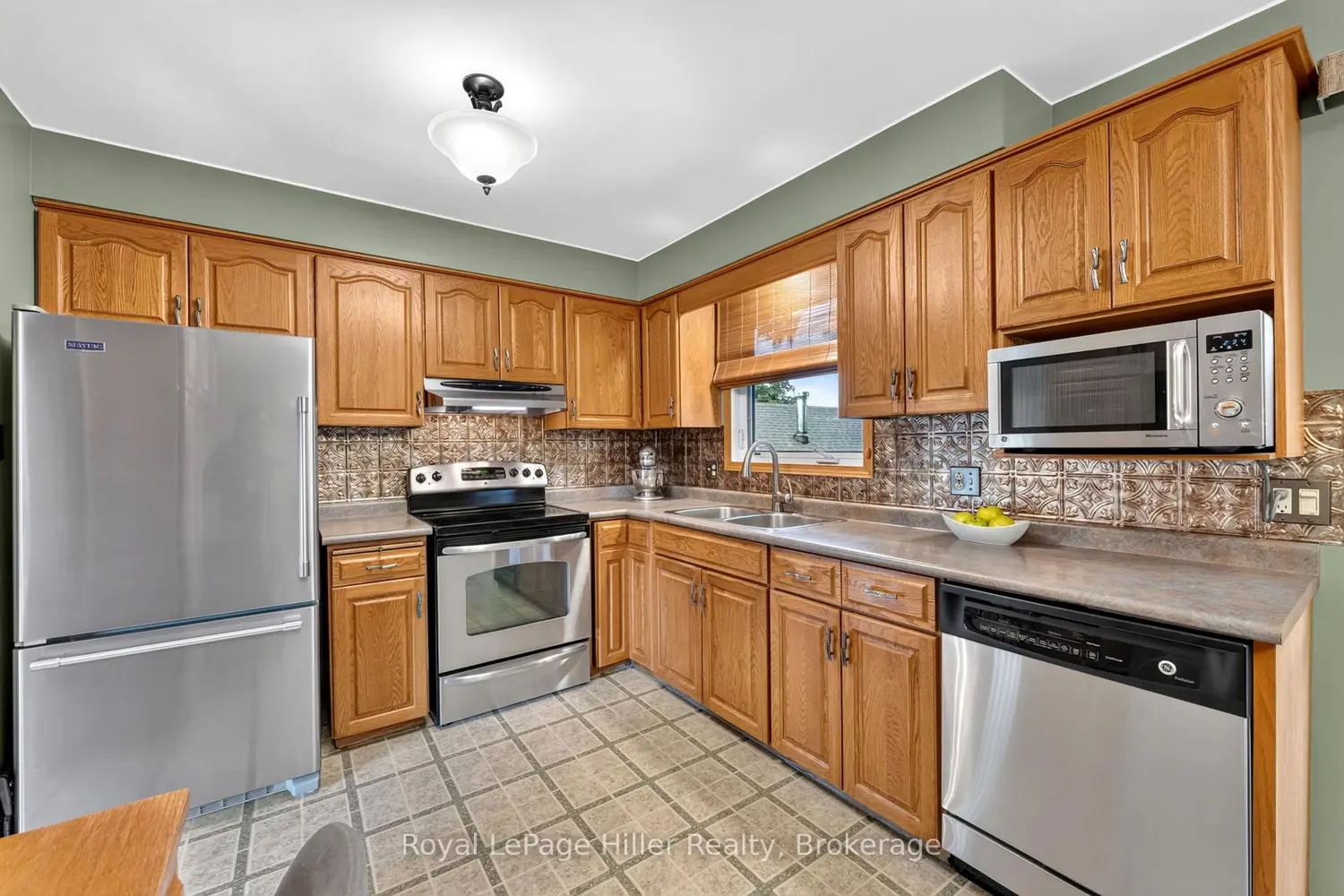 59 Briarhill Drive photo 2
