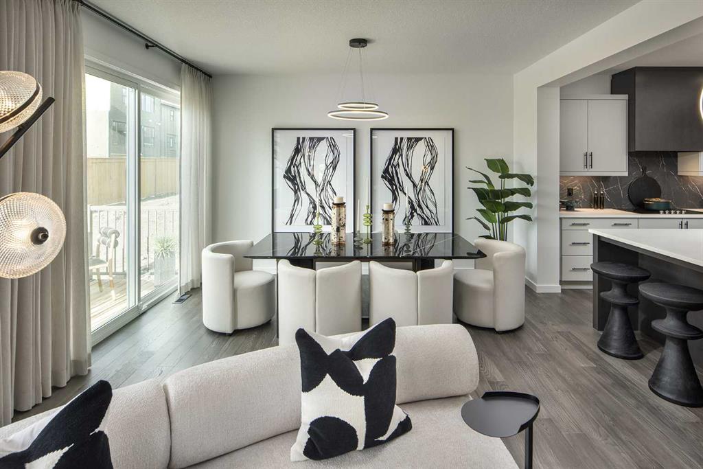 149 Mitchell Road NW, Calgary, AB, T3R 2G7 photo 2