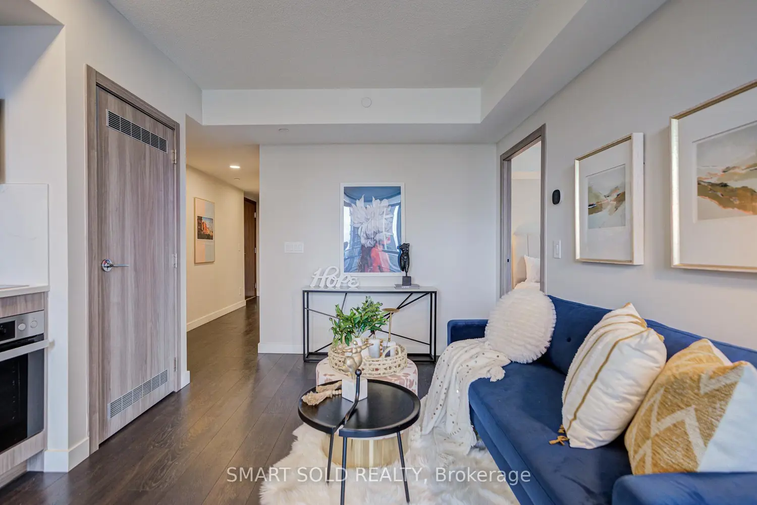 38 Widmer Street 2507 photo 4