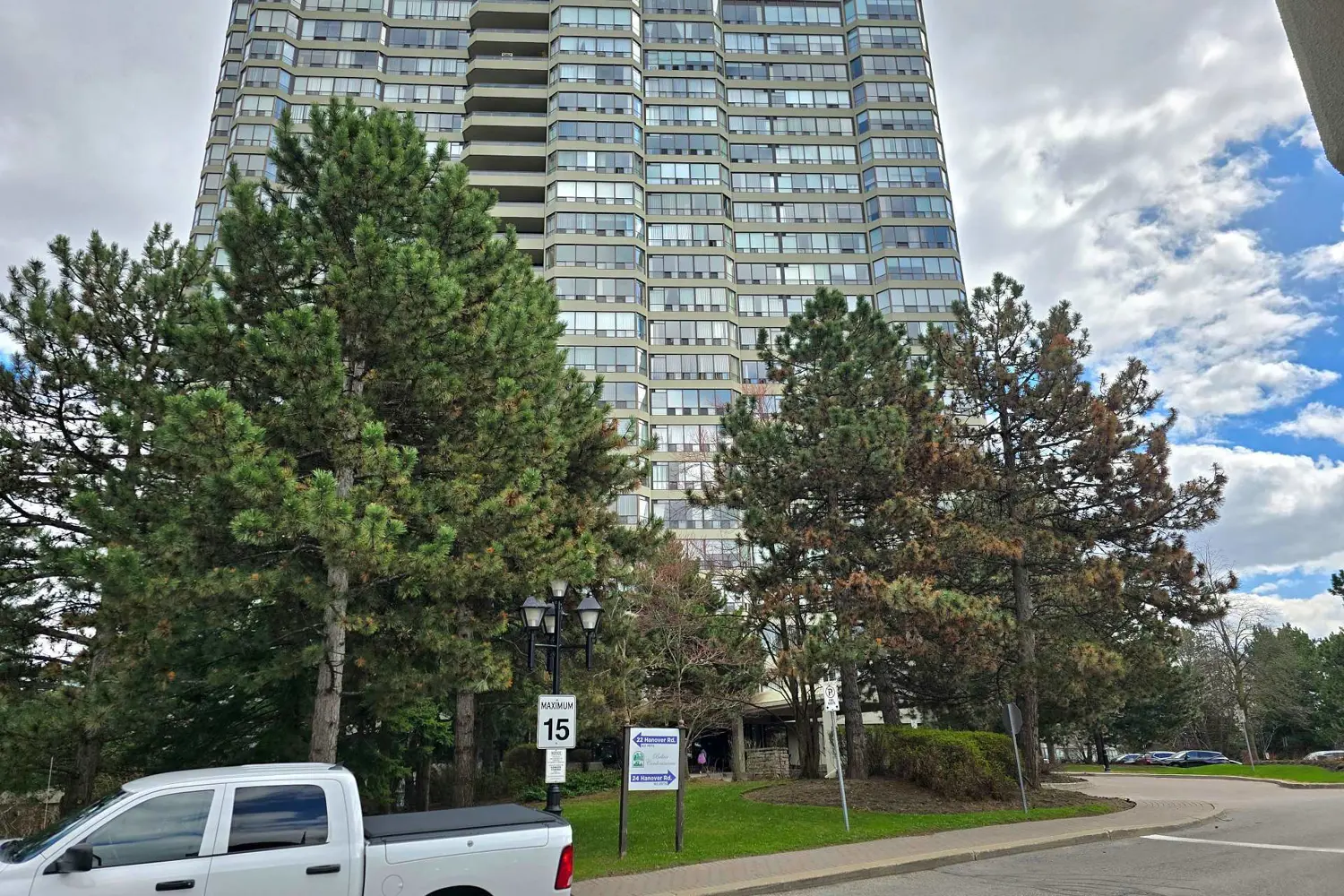 24 Hanover Road 2101