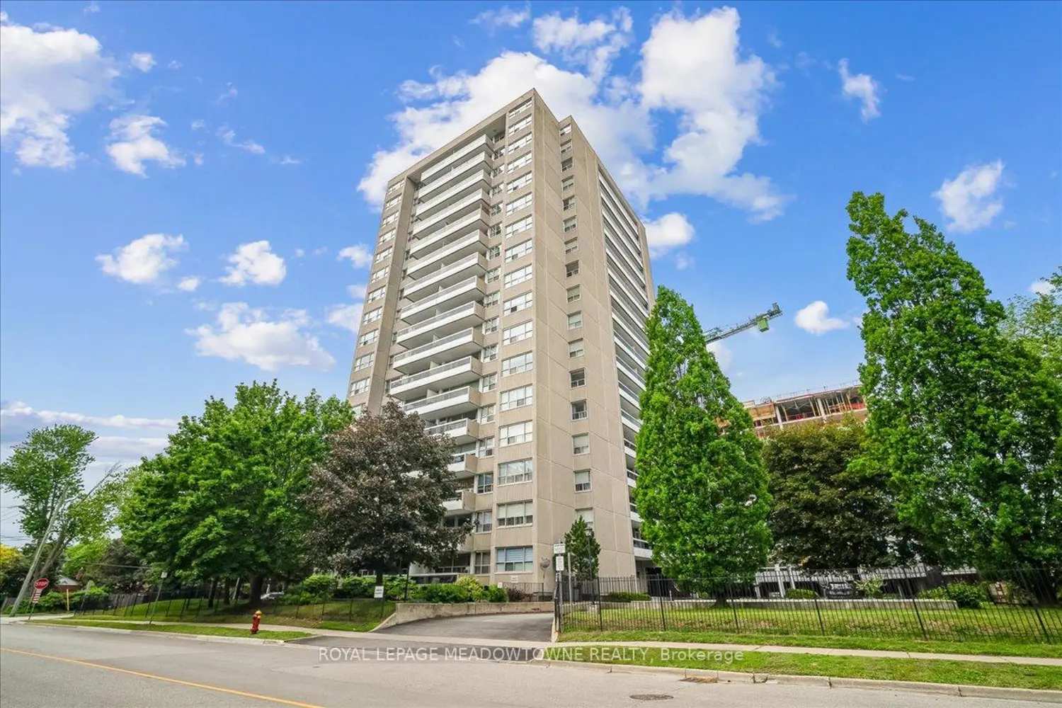 2263 Marine Drive 1601