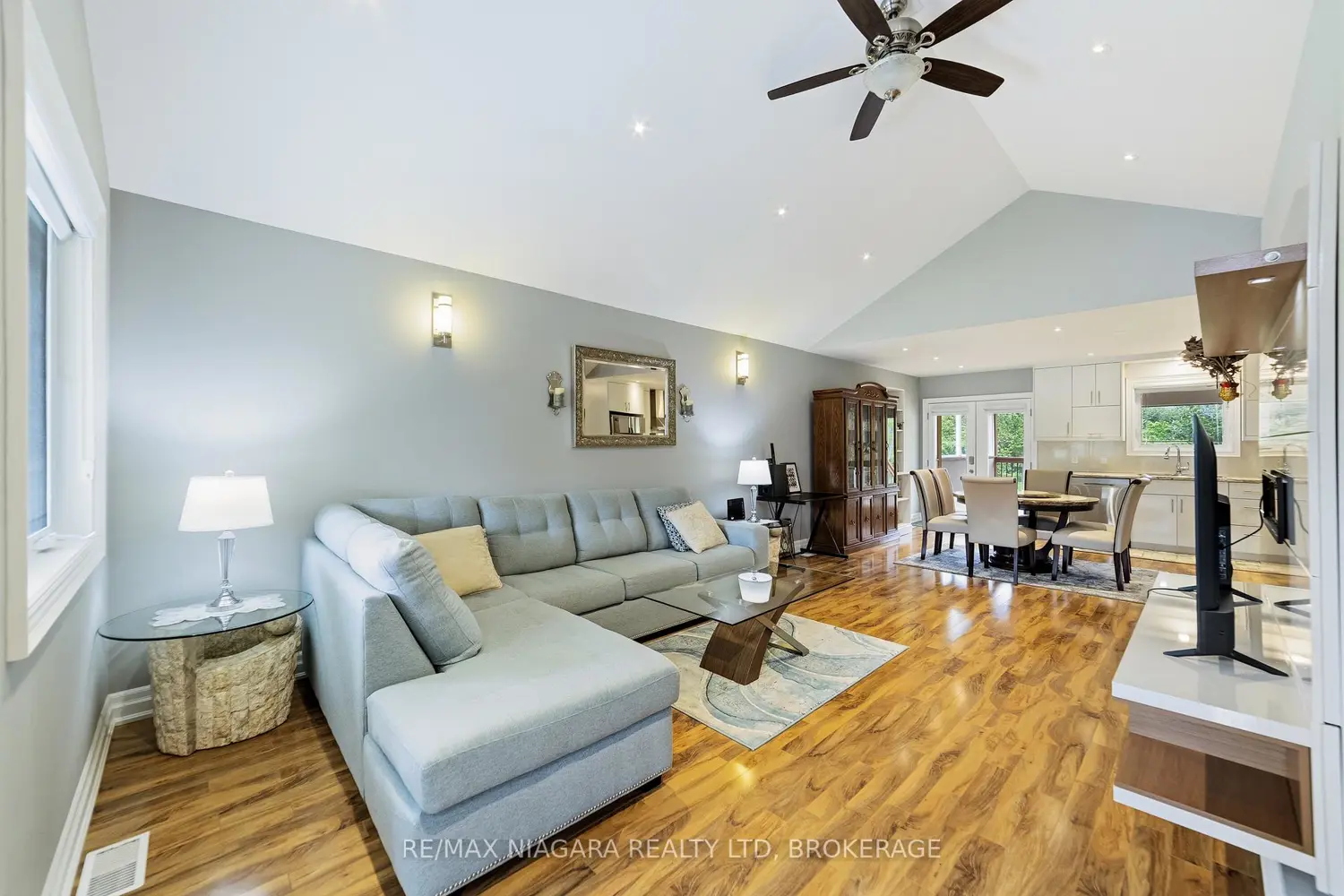 2876 3 Highway photo 2