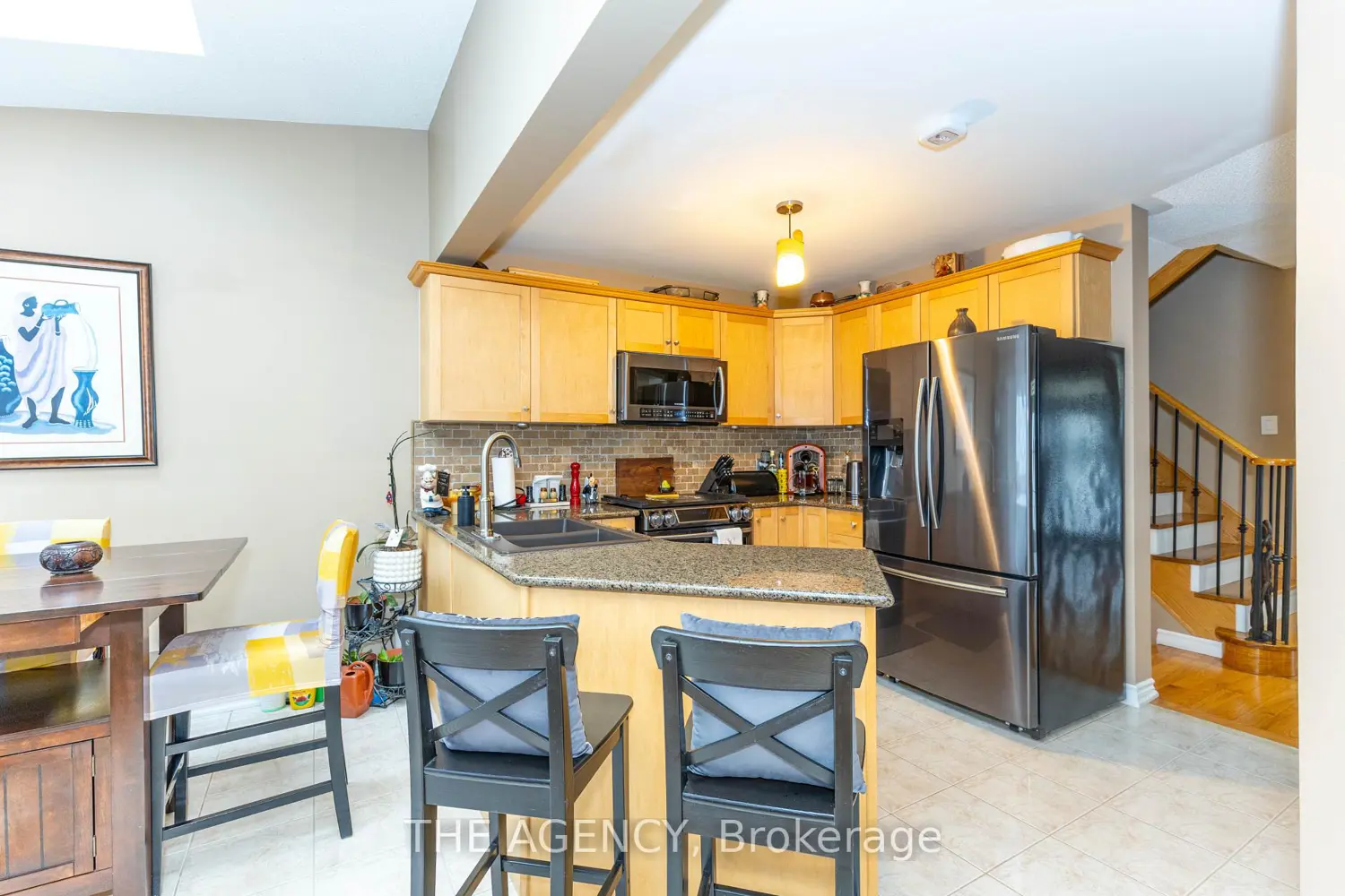 54 Thames Drive photo 5