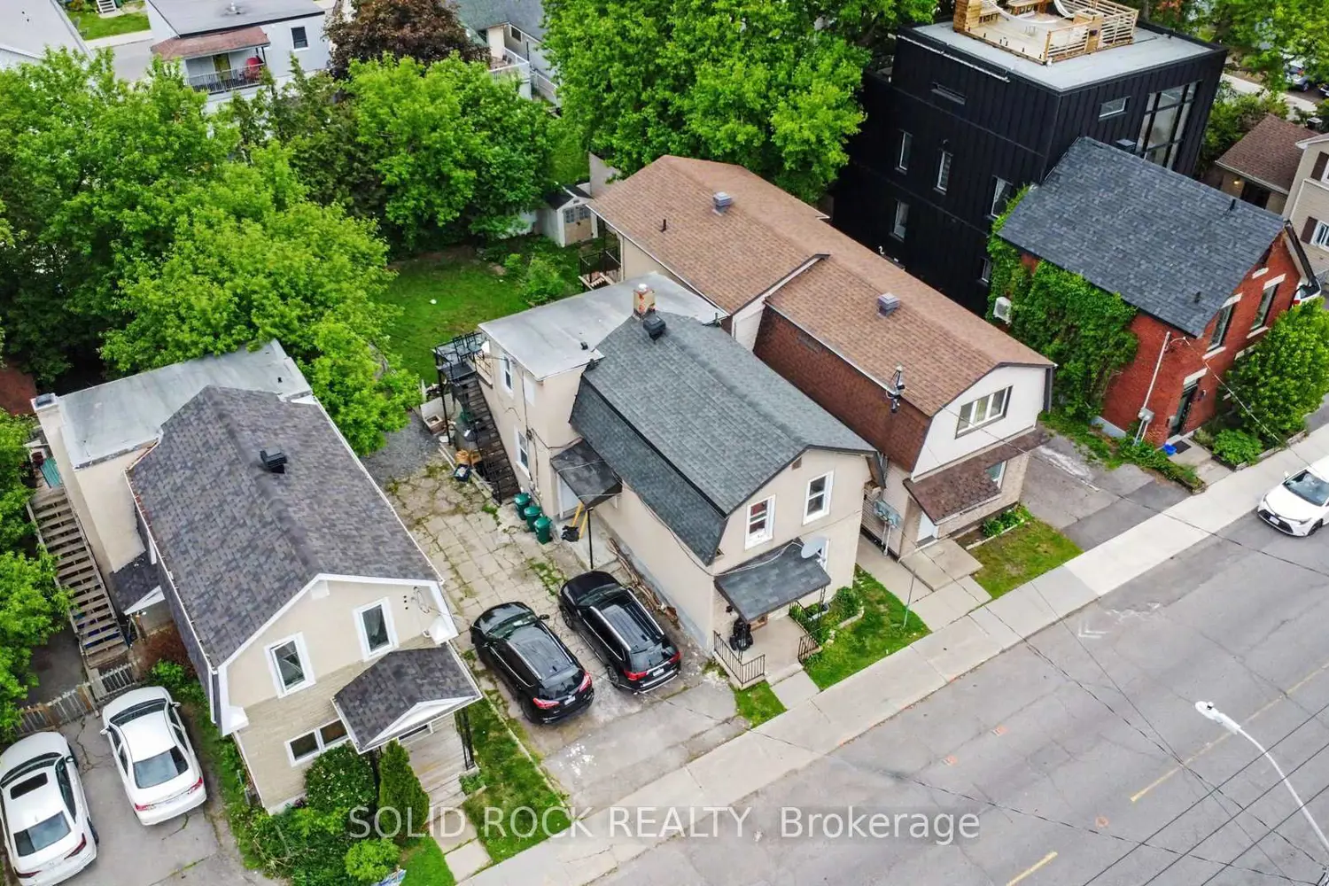 89 Marier Avenue photo 5