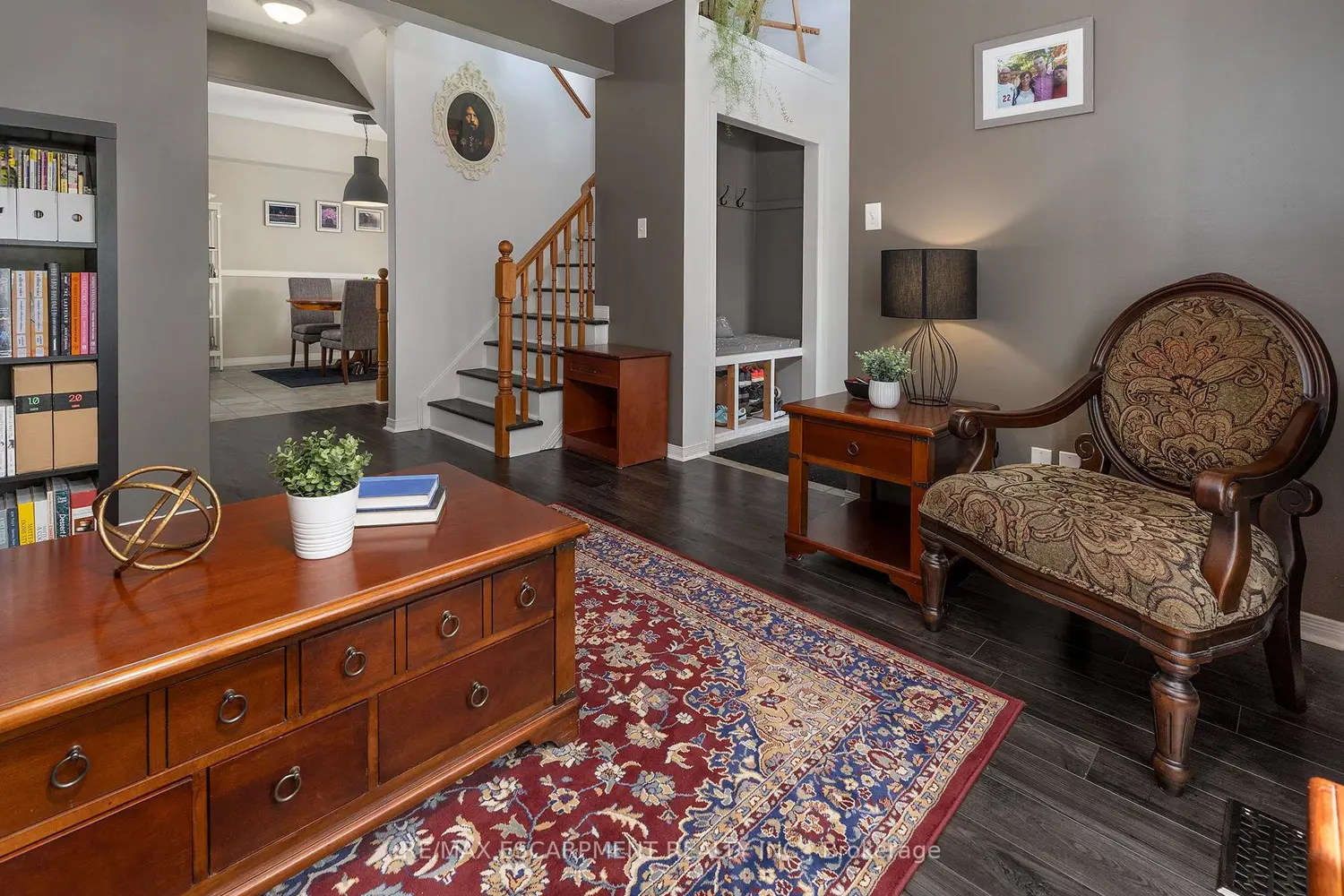 41 Valridge Drive photo 4