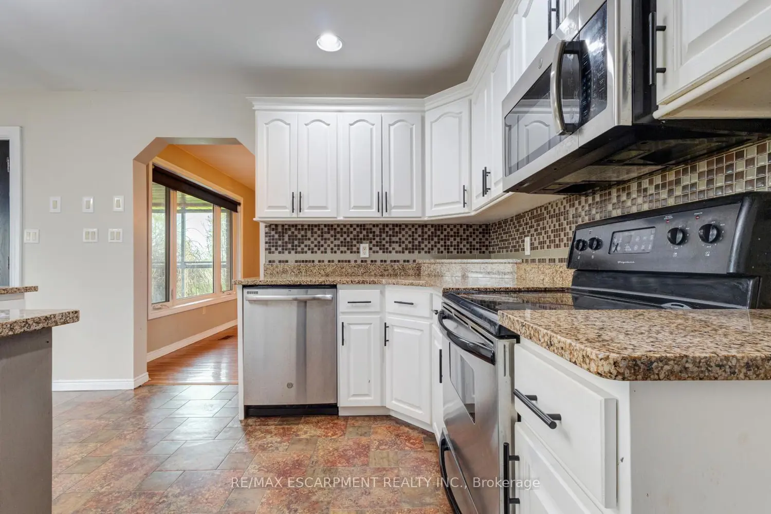 650 Sligo Road photo 4
