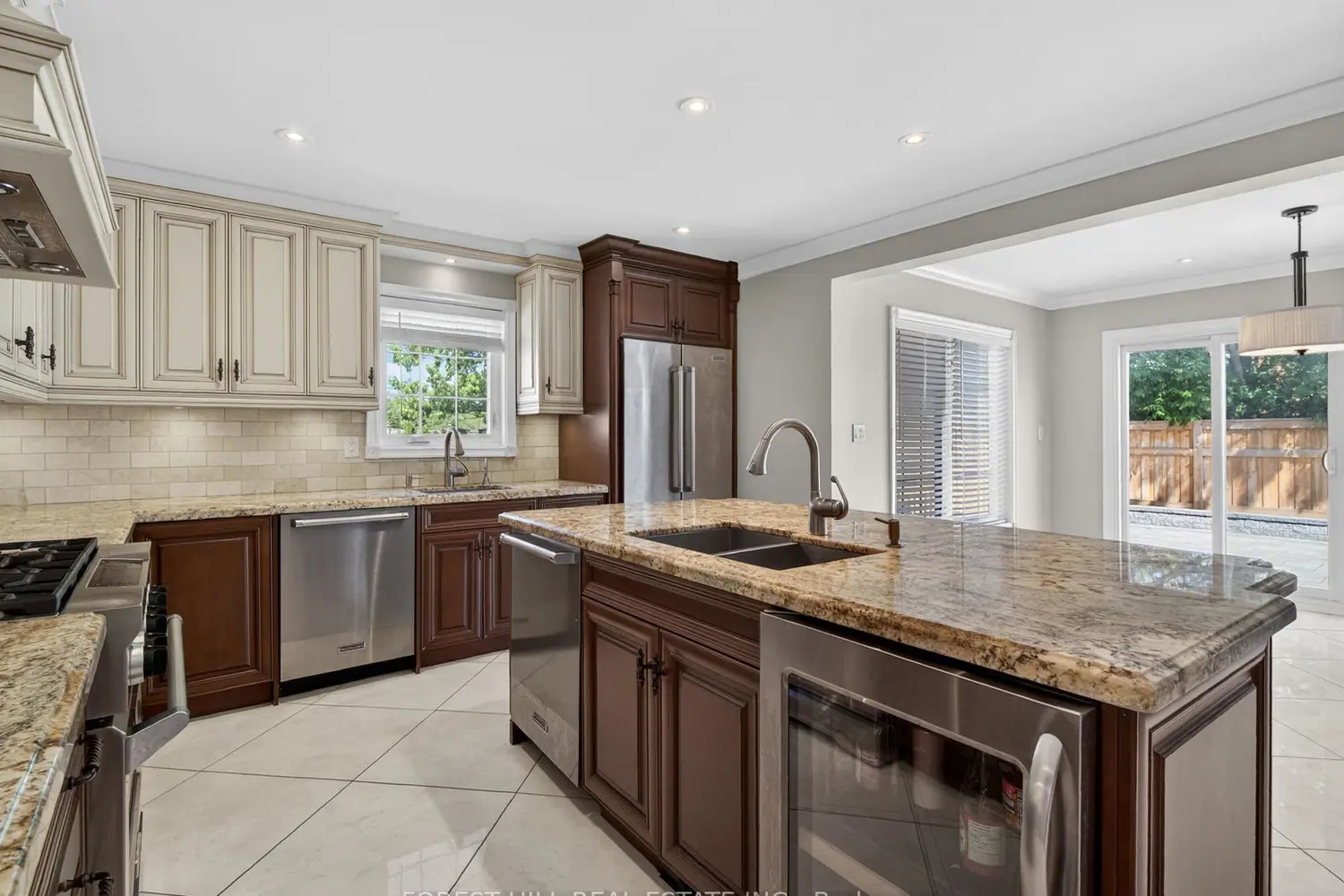 26 Cowles Court photo 4