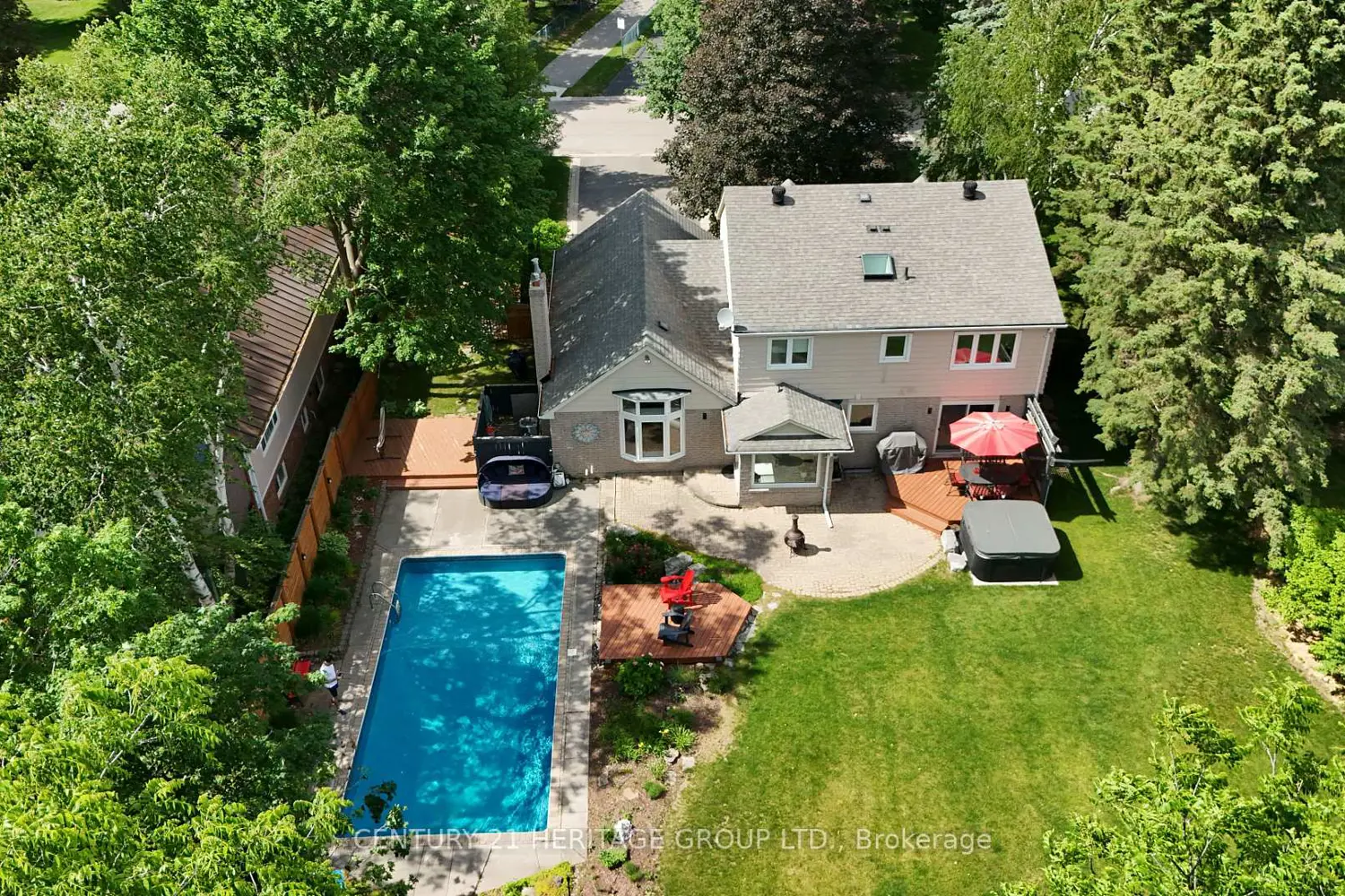 38 Grant Court photo 2
