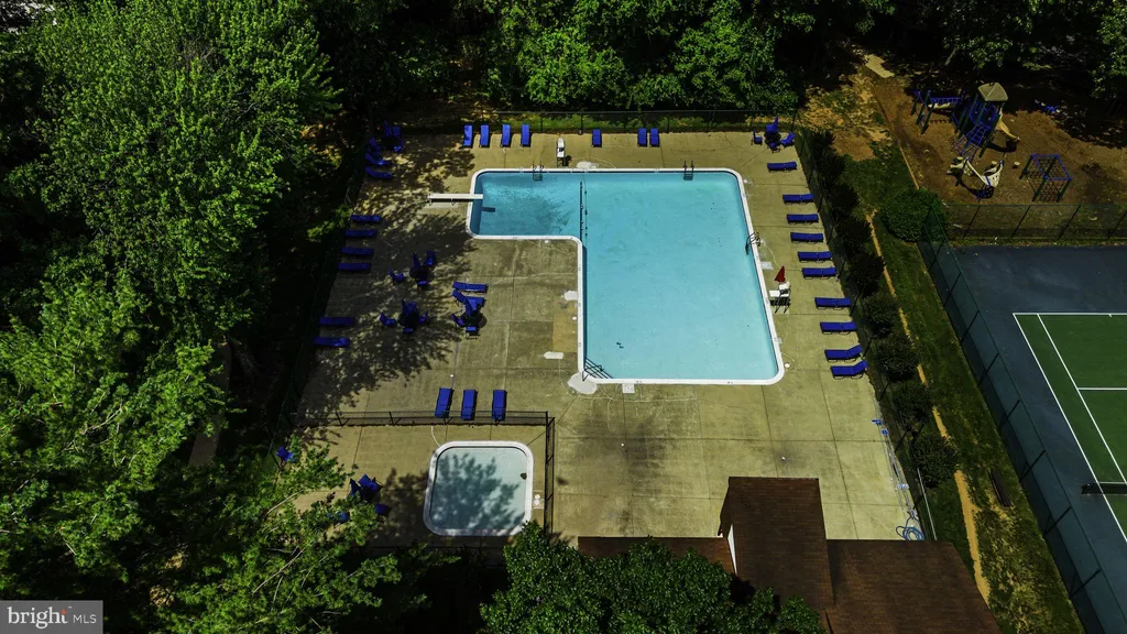 1705 Logmill Lane, Gaithersburg, MD 20879