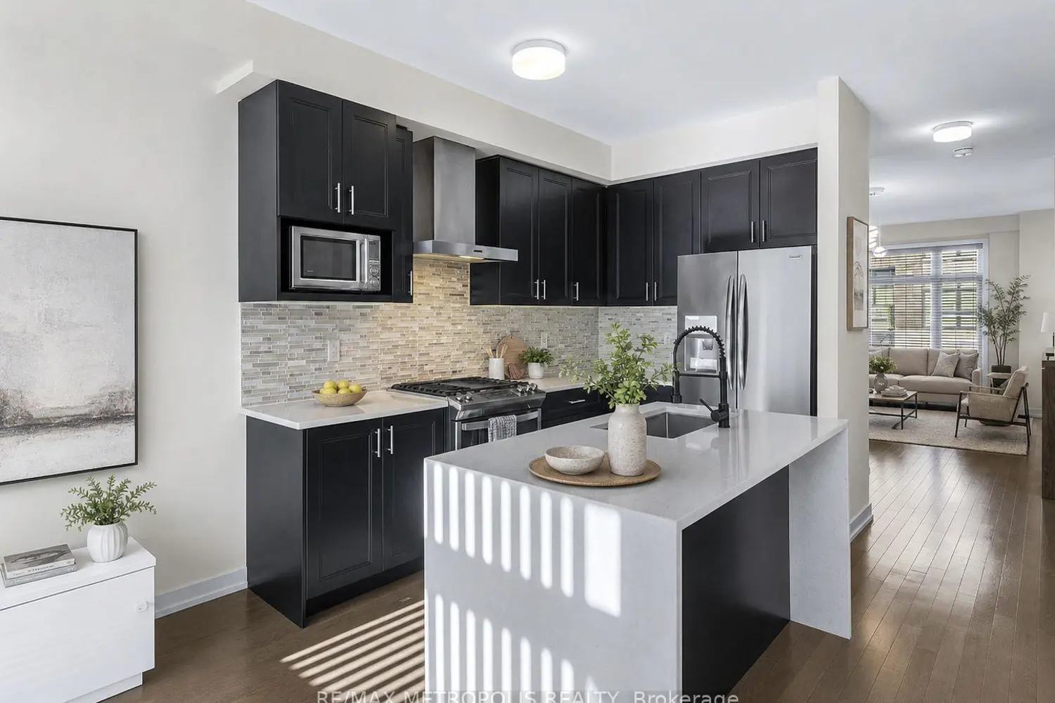2521 Castlegate Crossing photo 2