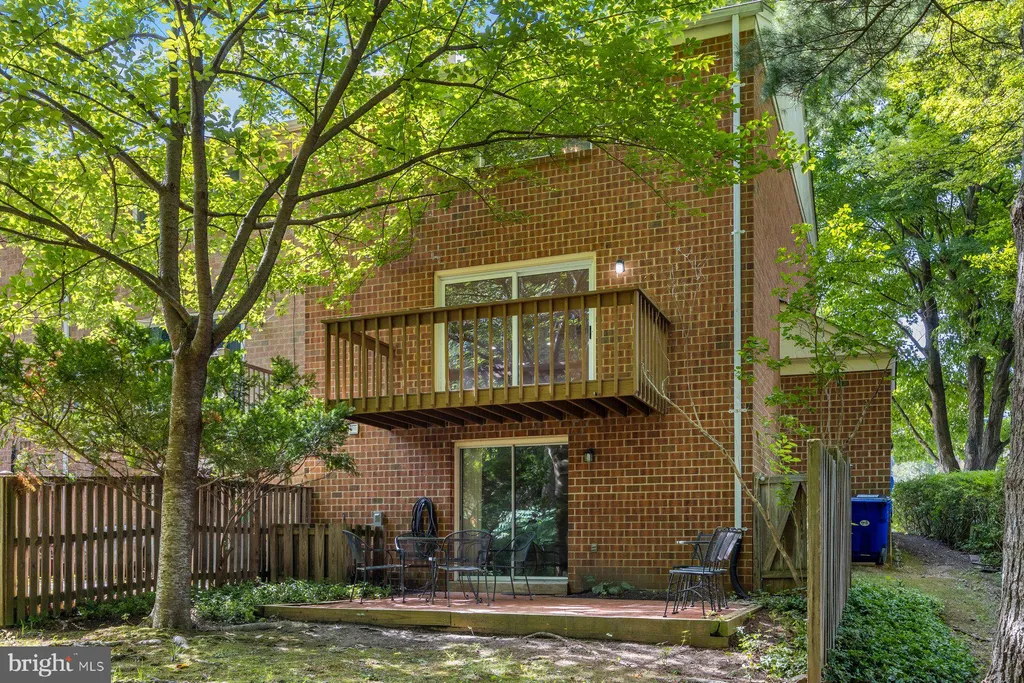 10510 E Wind Way, Columbia, MD 21044