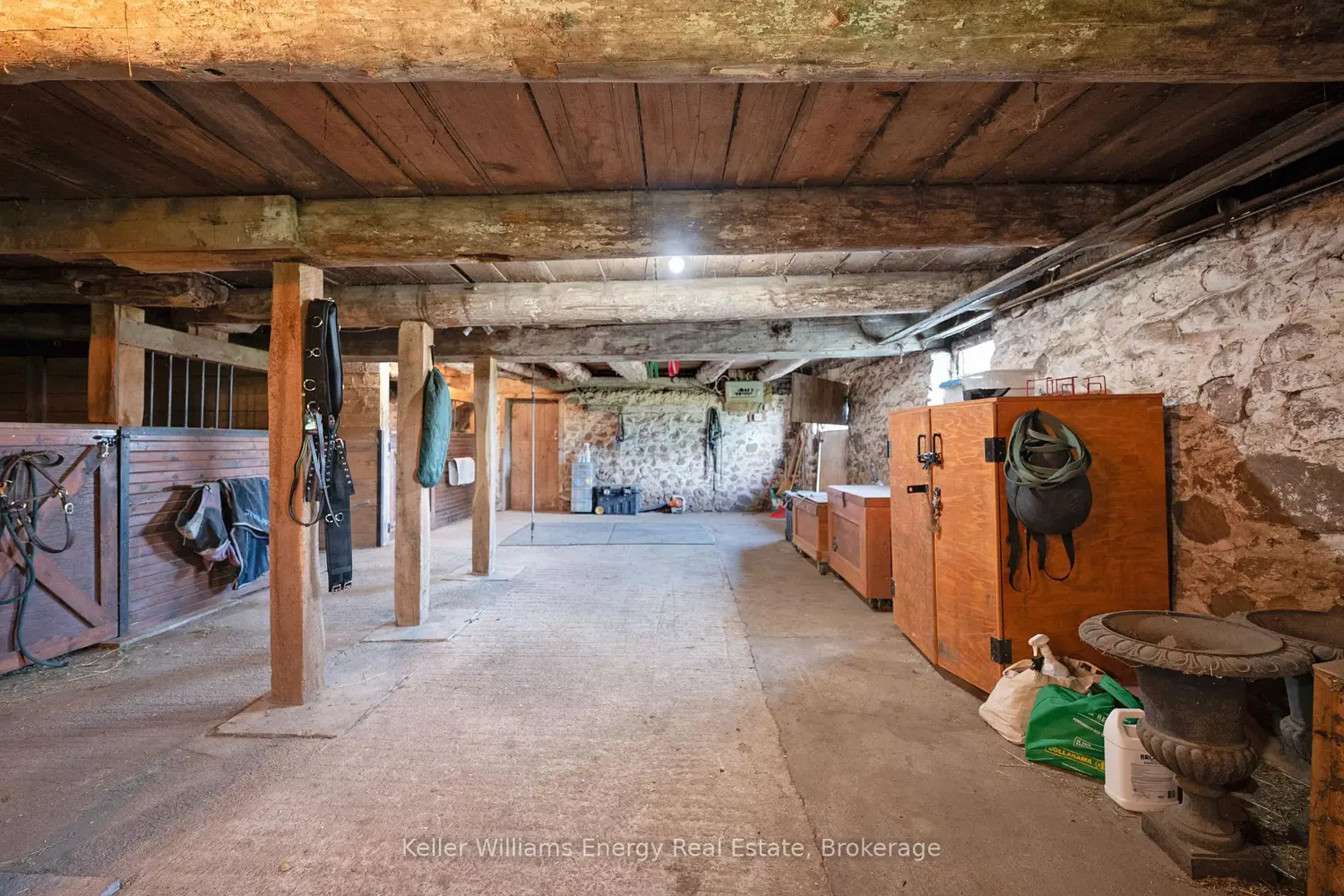7483 Bethesda Road photo 3