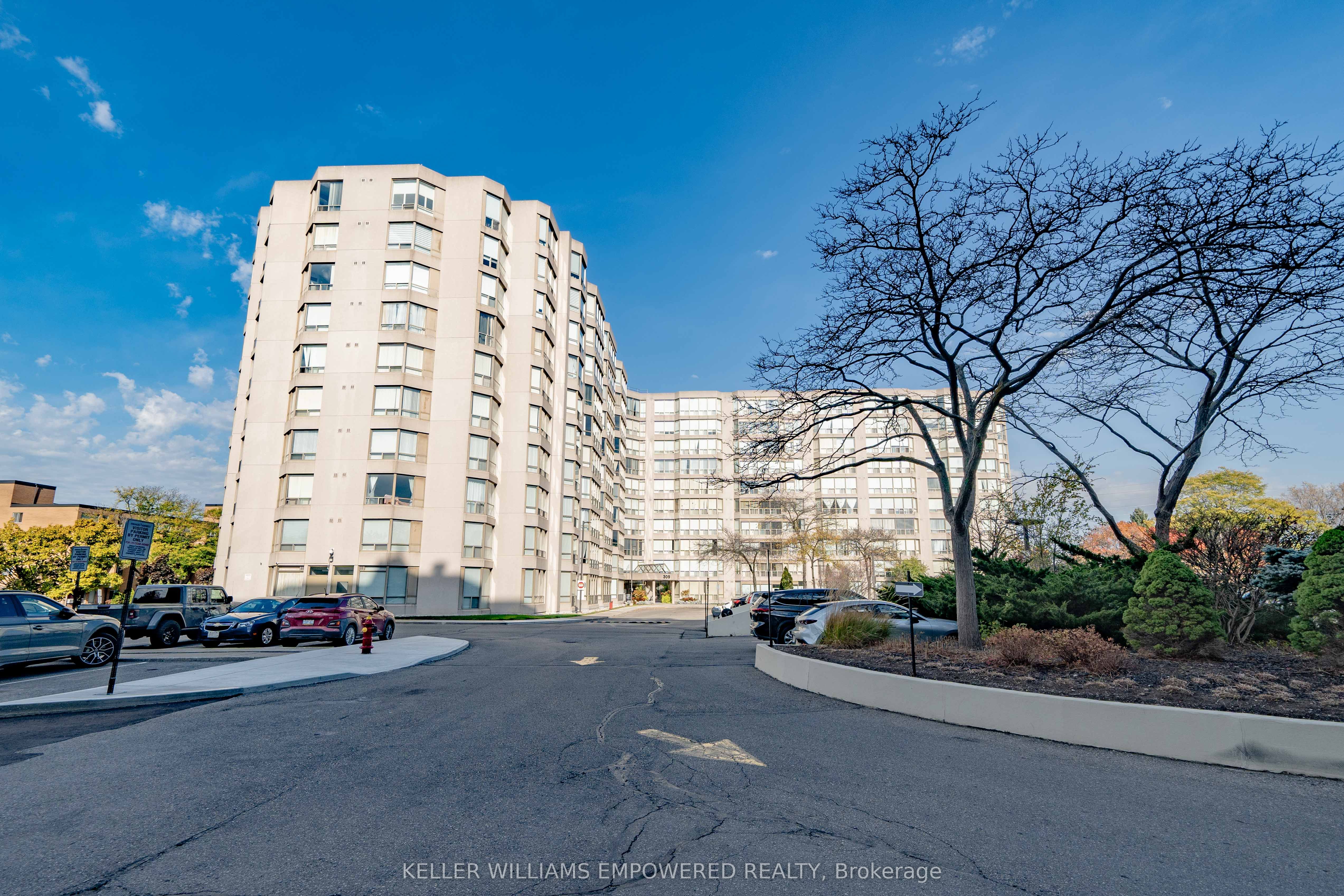 806-309 Major Mackenzie Drive E, Richmond Hill, ON, L4C 9V5