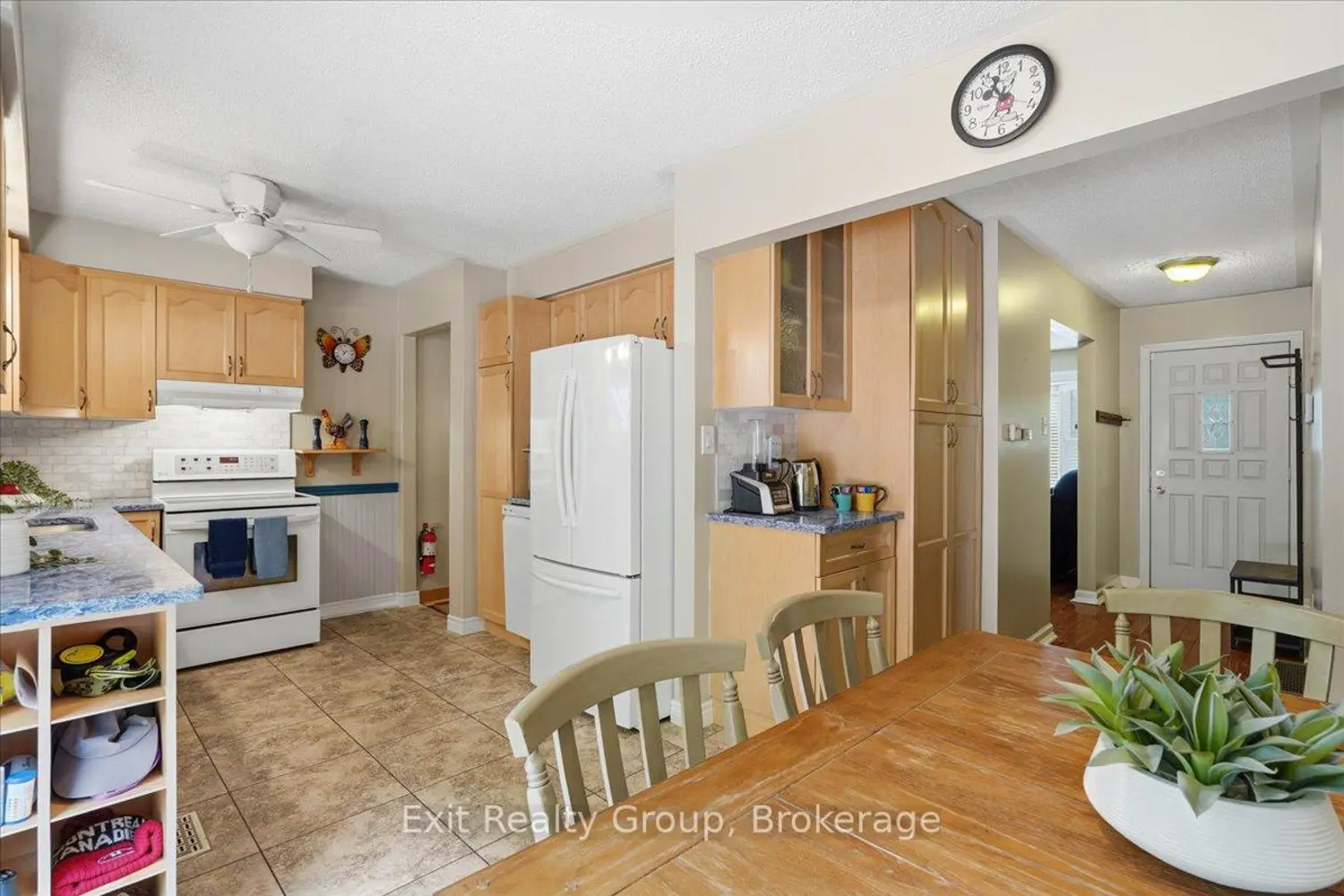 427 Townsend Road photo 4