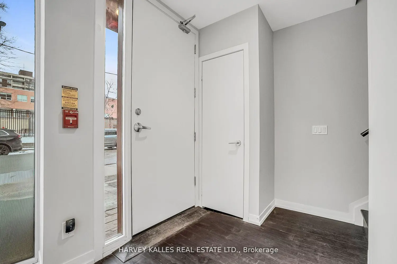 85 Wood Street Th5 photo 4