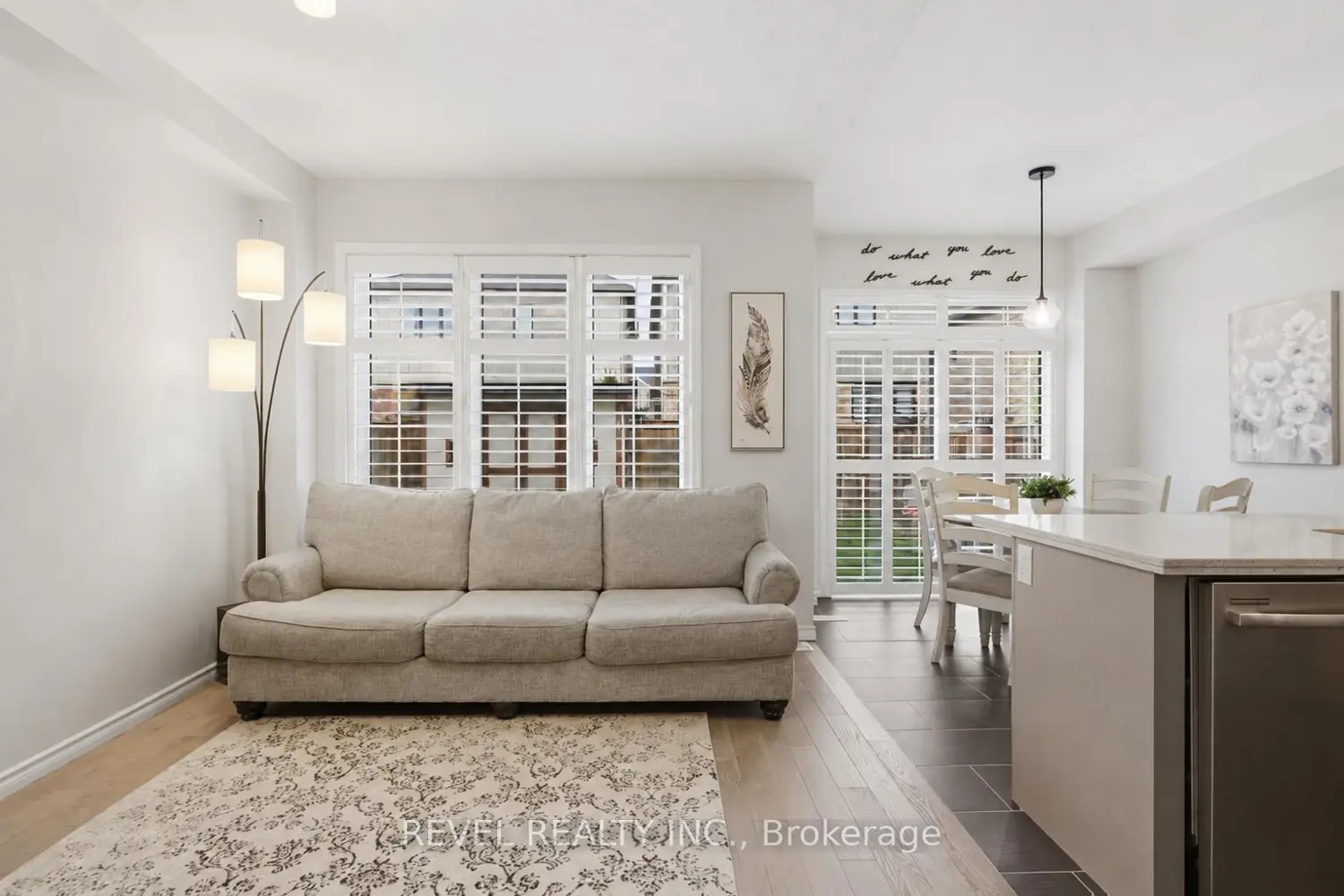 35 Arnold Marshall Boulevard