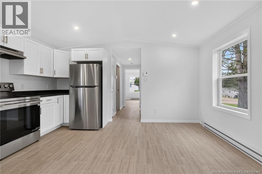 10 Linda Lane, Moncton, NB, E1E3T8 photo 4