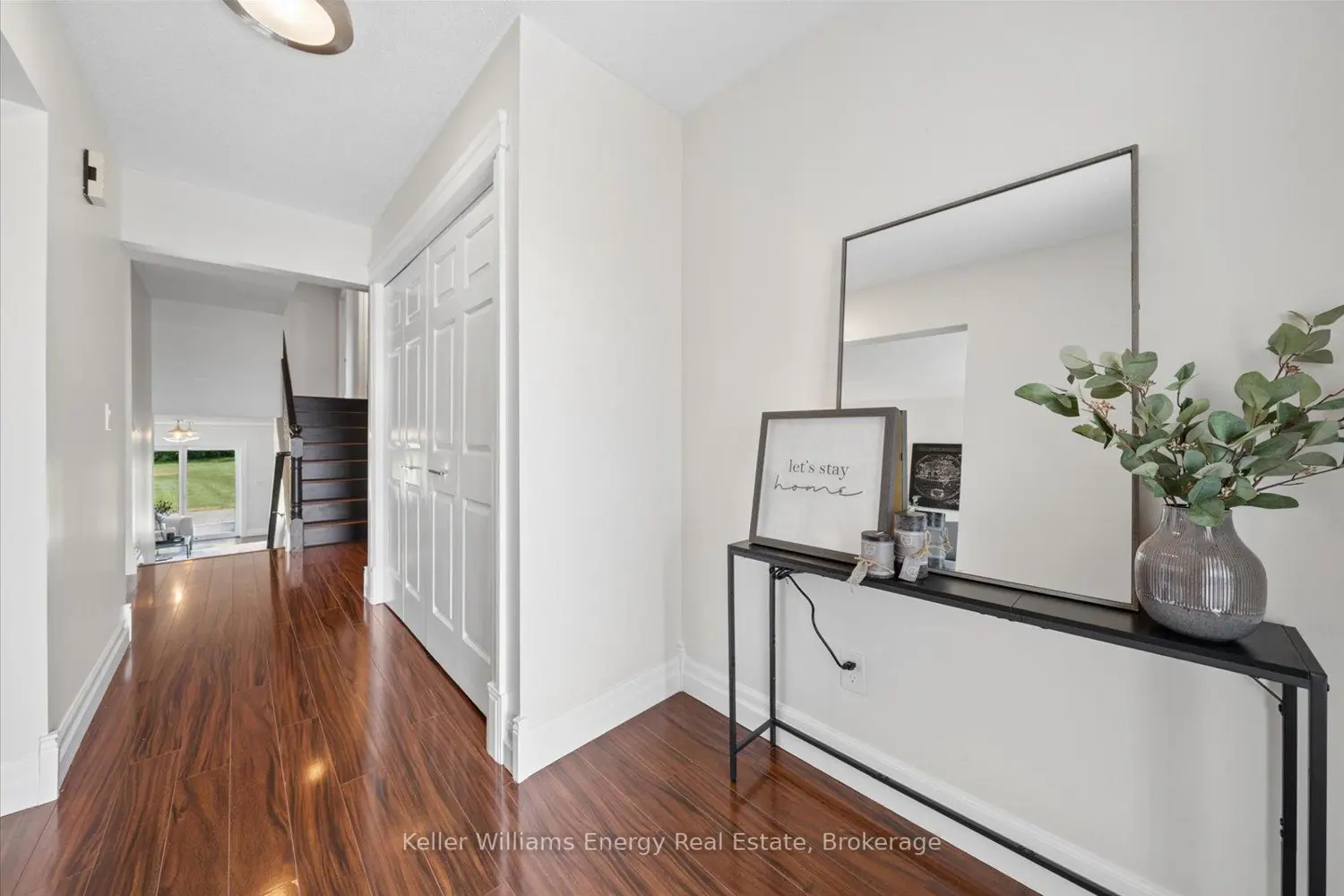 8280 Albert Court photo 4