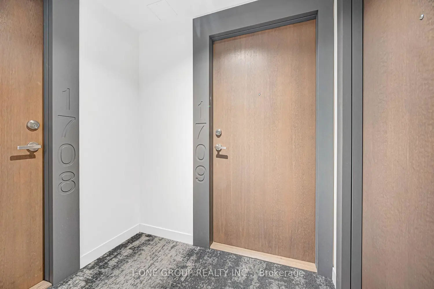 20 Richardson Street 1709