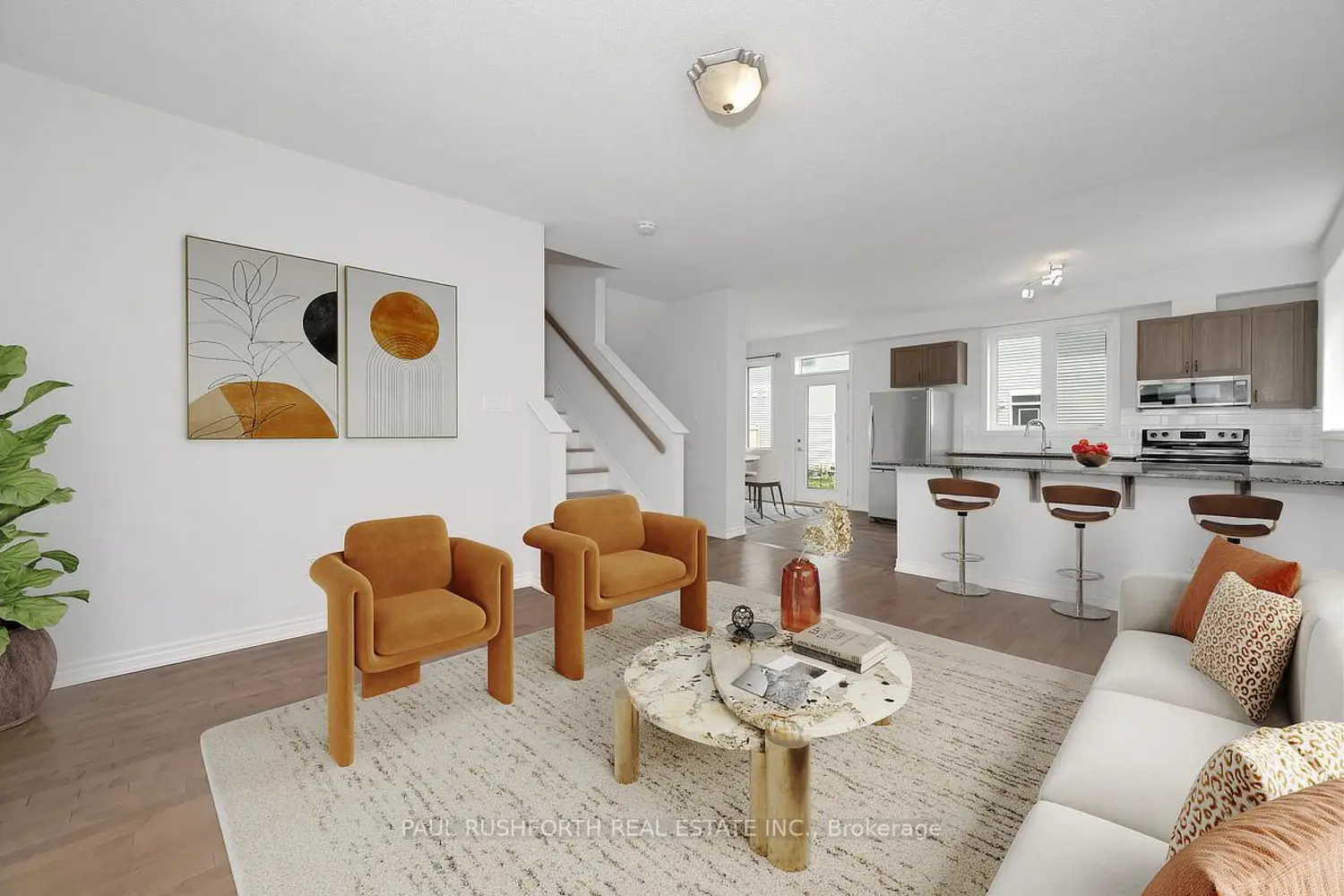 305 Lamarche Avenue photo 4