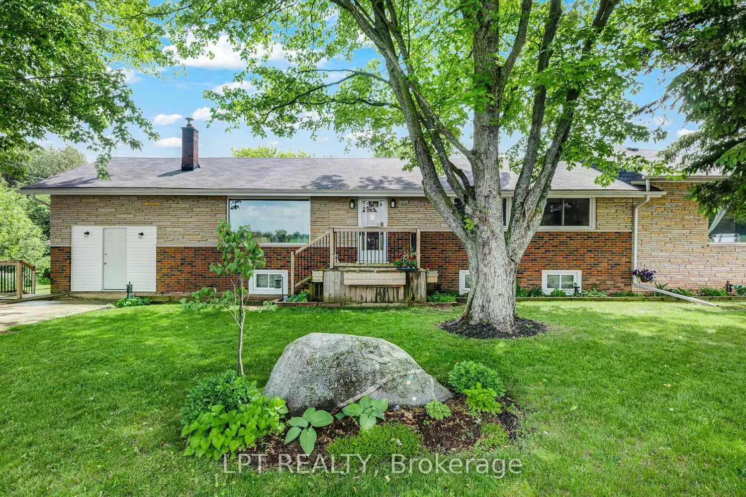 8139 Indian Trail photo 3