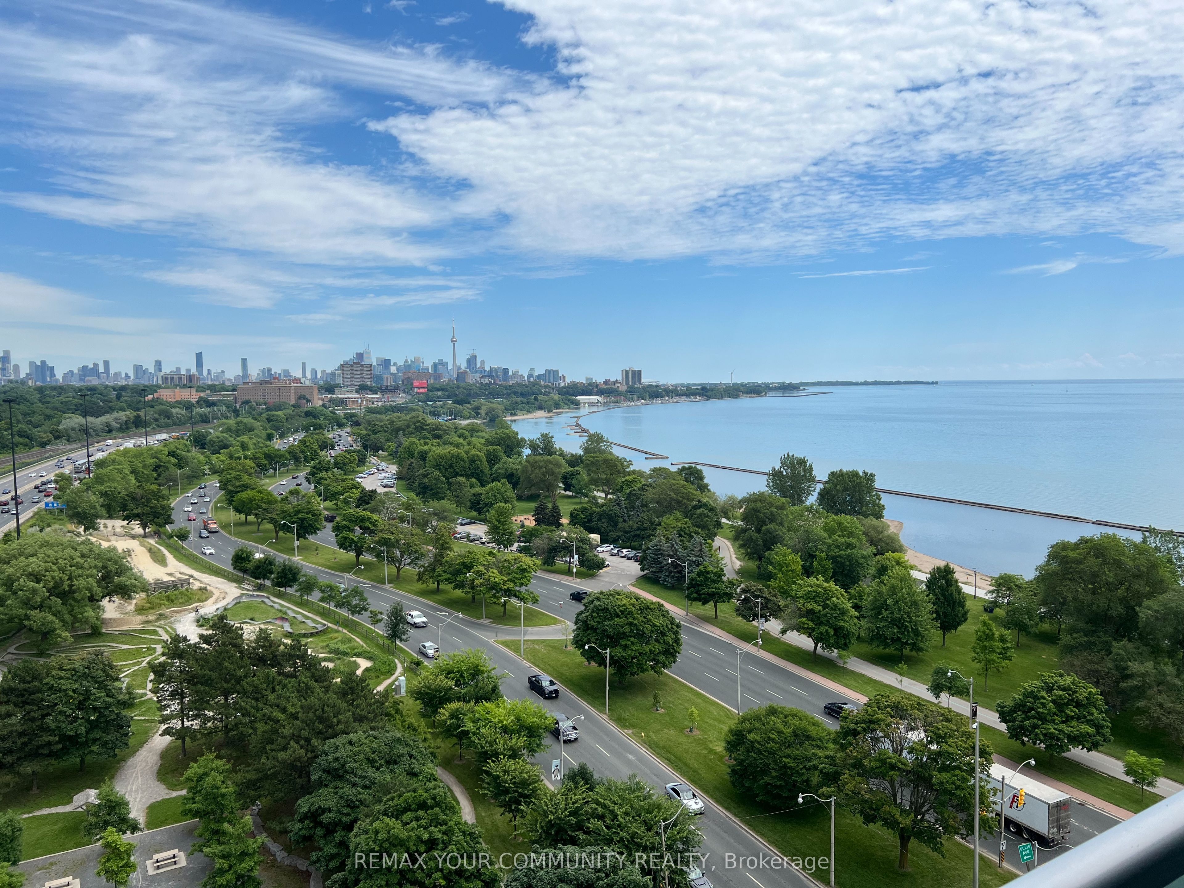 1409-1900 Lake Shore Boulevard W, Toronto, ON, M6S 1A4