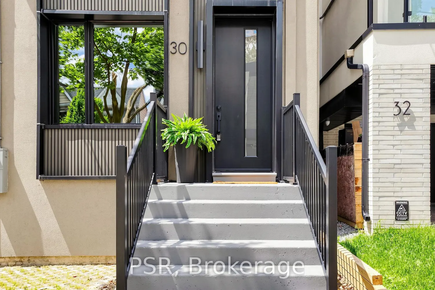 30 Winnifred Avenue photo 2