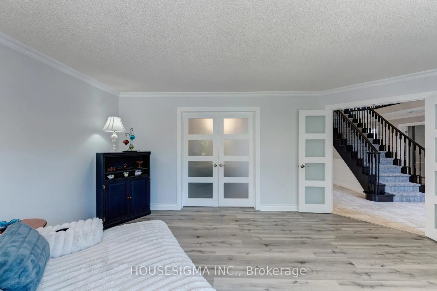 30 Gooderham Drive photo 5
