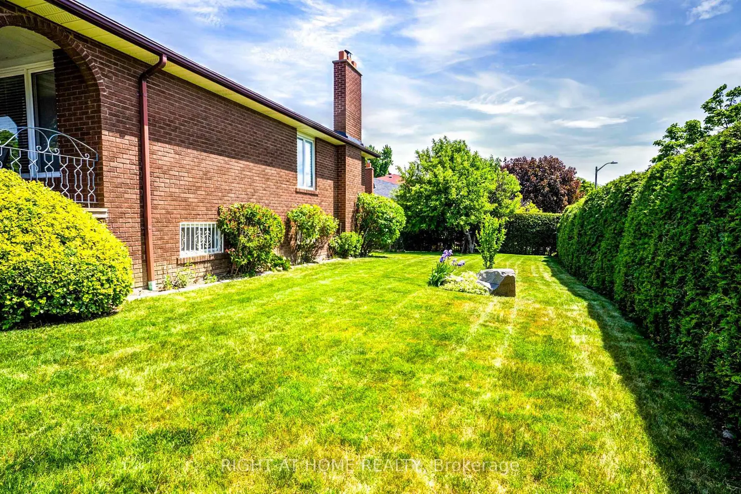 149 Jeanne Drive photo 2