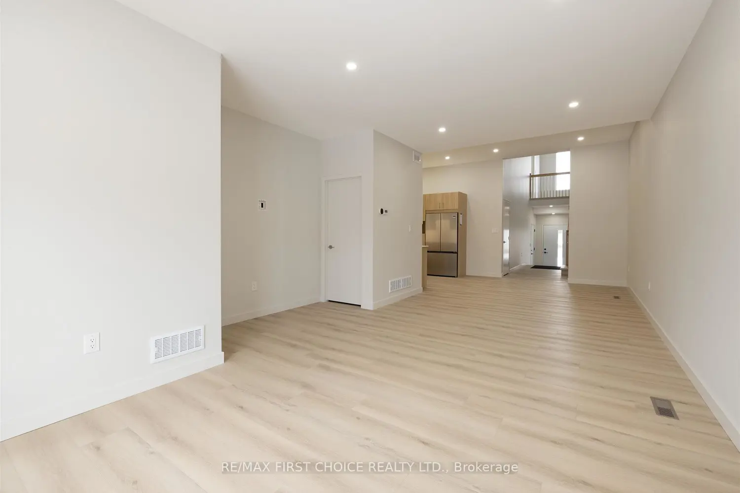 836 Weiler Boulevard photo 5