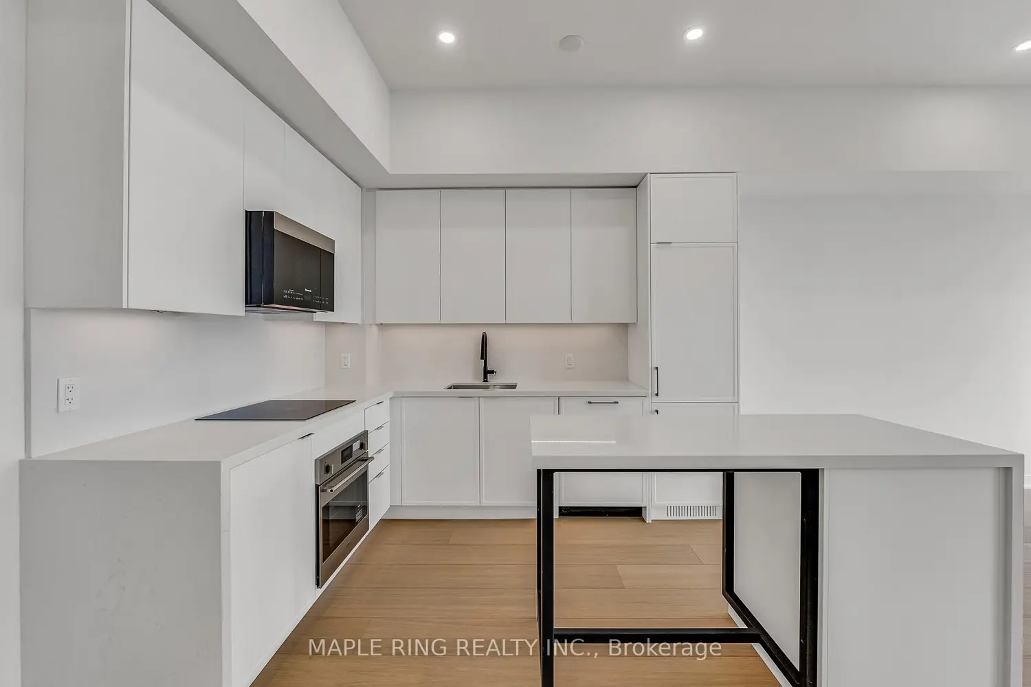 498 Caldari Road 3006 photo 3