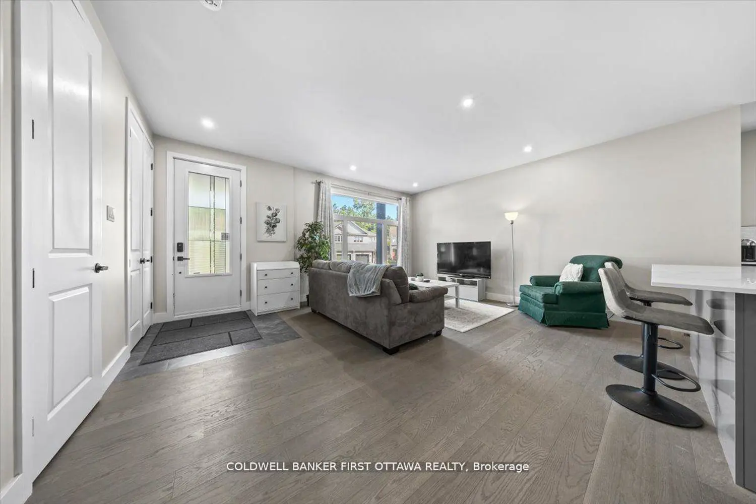 25 Pennard Way A & B