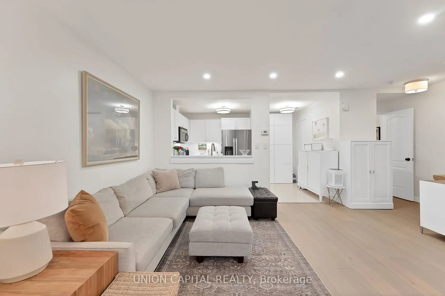 108 Finch Avenue A3 photo 2