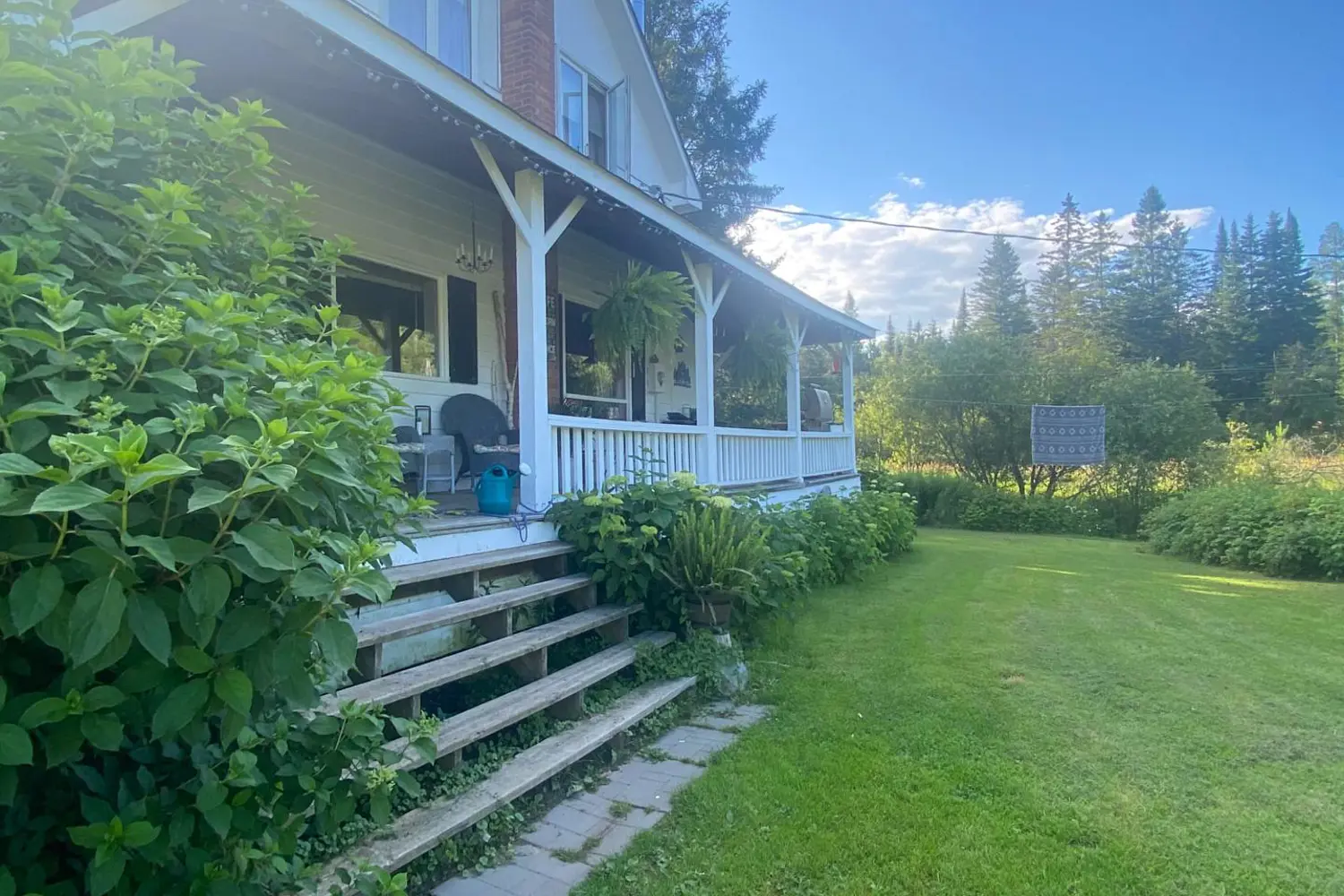 421 Lindgren Road photo 2